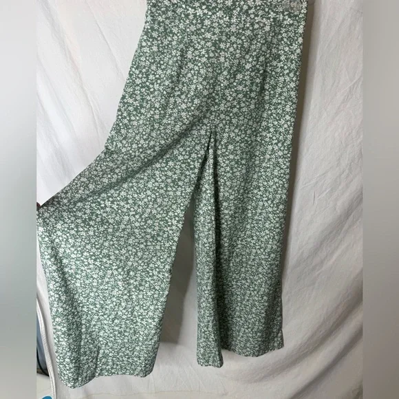 Ditsy Floral Green Wide Leg Pants XS - Picture 2 of 4